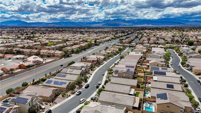 27 Red Sandstone Avenue, North Las Vegas, NV 89031