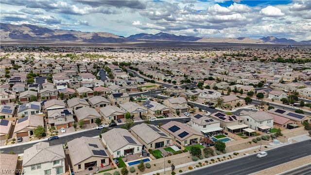 27 Red Sandstone Avenue, North Las Vegas, NV 89031