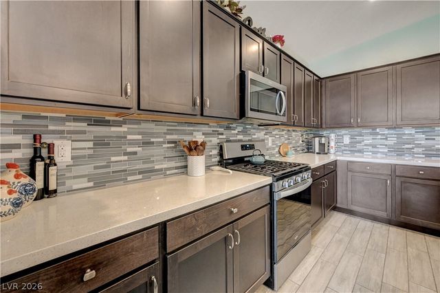 27 Red Sandstone Avenue, North Las Vegas, NV 89031