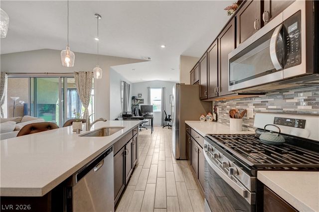 27 Red Sandstone Avenue, North Las Vegas, NV 89031