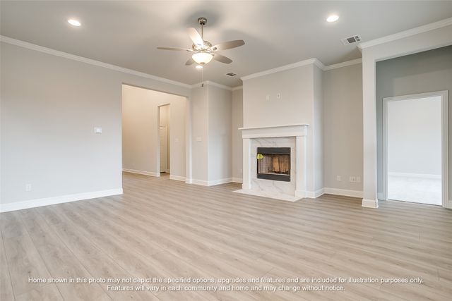 284 Sparkling Springs Drive, Waxahachie, TX 75165