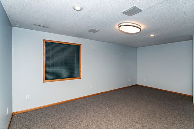 4714 Todd Drive, Ames, IA 50014