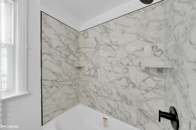 14024 Grandville Avenue, Detroit, MI 48223