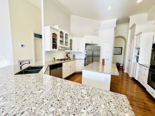 2010 Clintondale Dr, Nashville, TN 37218