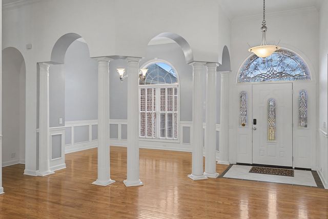 2010 Clintondale Dr, Nashville, TN 37218