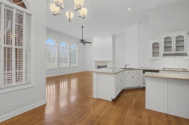 2010 Clintondale Dr, Nashville, TN 37218