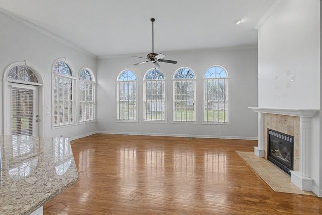 2010 Clintondale Dr, Nashville, TN 37218