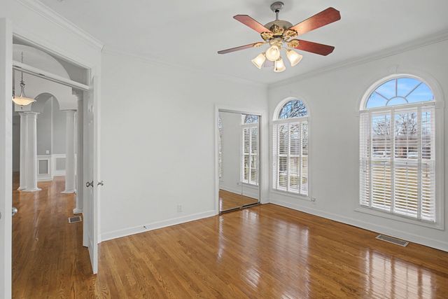 2010 Clintondale Dr, Nashville, TN 37218