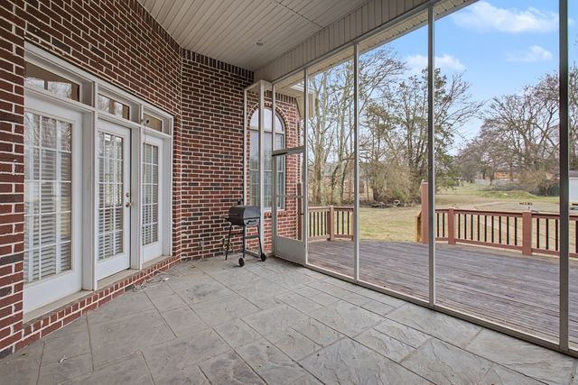 2010 Clintondale Dr, Nashville, TN 37218