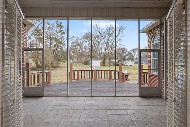 2010 Clintondale Dr, Nashville, TN 37218