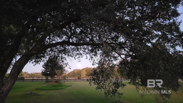 27300 Schoen Road, Elberta, AL 36530