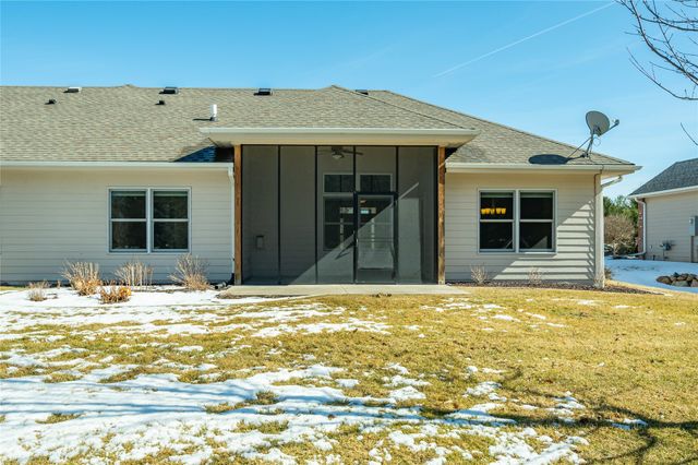 1990 NW 126th Street, Clive, IA 50325