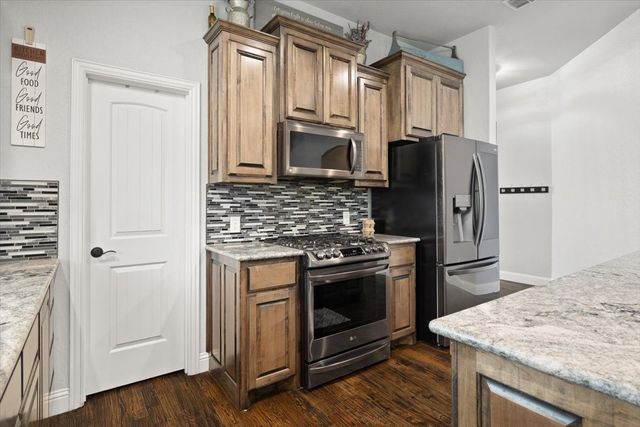 4302 Gleneagles, Mansfield, TX 76063