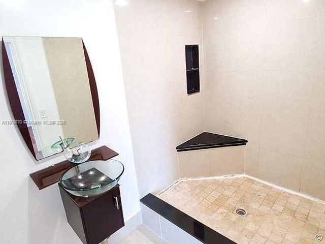 10 Crossings Cir H, Boynton Beach, FL 33435