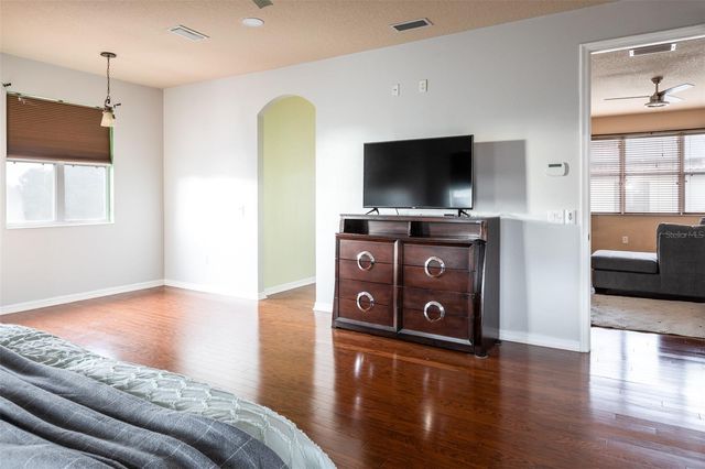 313 CRESTRUN LOOP, Leesburg, FL 34748