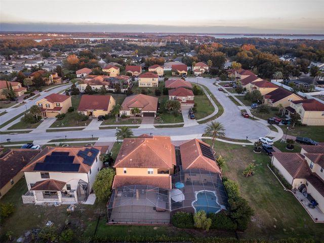 313 CRESTRUN LOOP, Leesburg, FL 34748