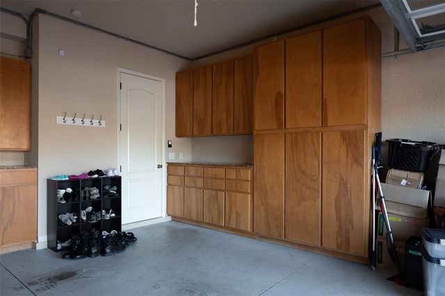 313 CRESTRUN LOOP, Leesburg, FL 34748