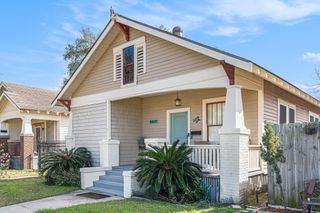 4419 Avenue Q 1/2, Galveston, TX 77550
