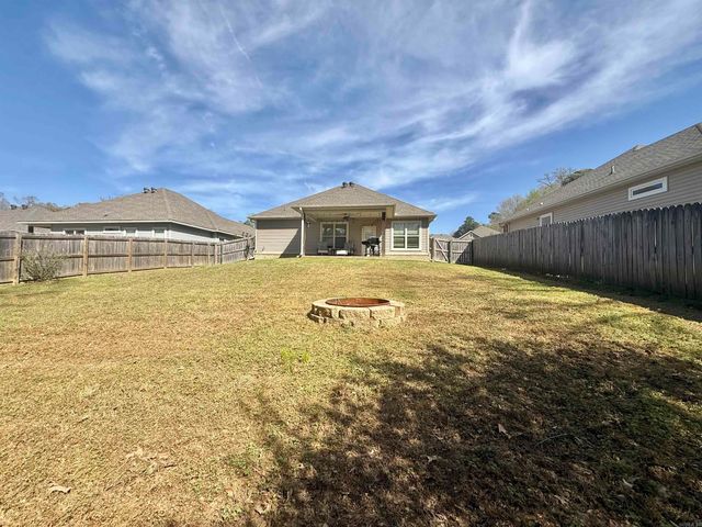 3161 Haley Court, Benton, AR 72019