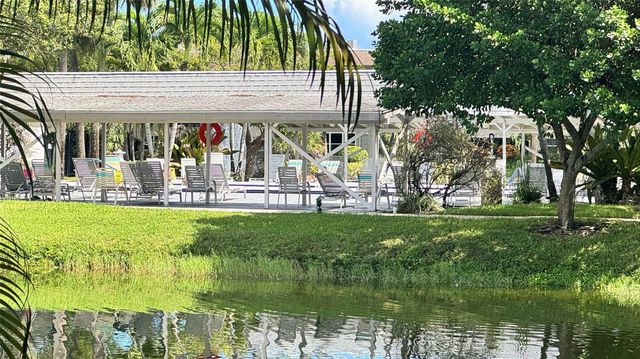 5103 NW 35th Street 606, Lauderdale Lakes, FL 33319