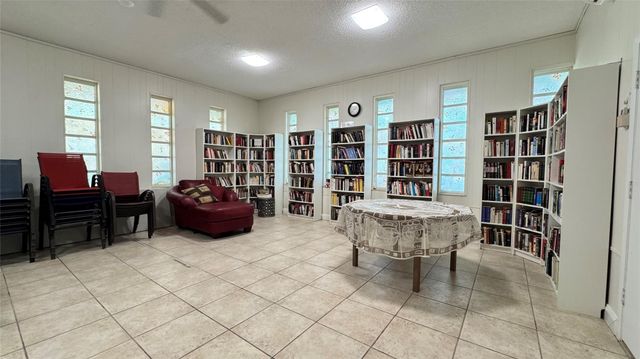 5103 NW 35th Street 606, Lauderdale Lakes, FL 33319