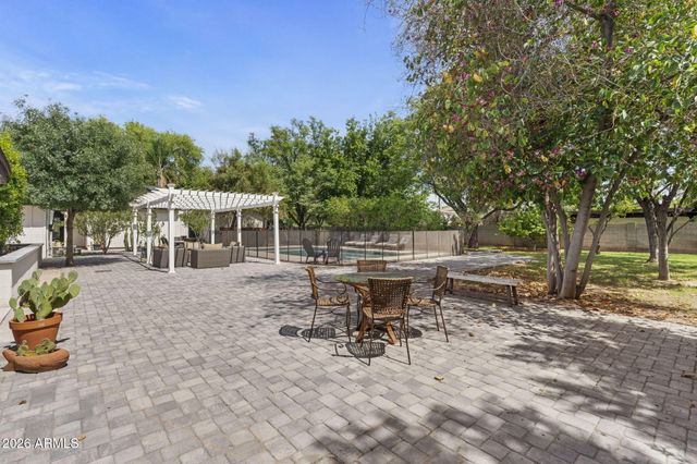 6740 N 7TH Street, Phoenix, AZ 85014