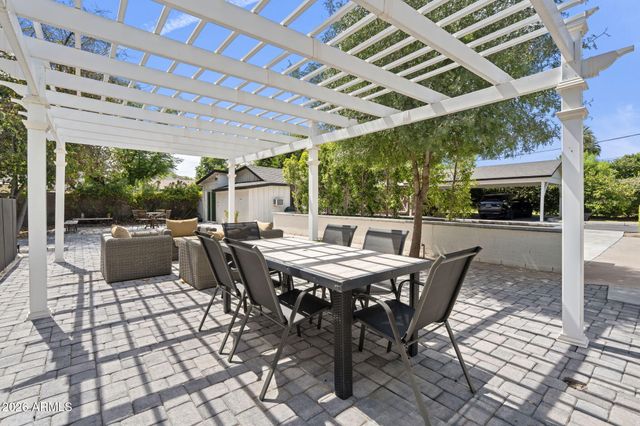 6740 N 7TH Street, Phoenix, AZ 85014