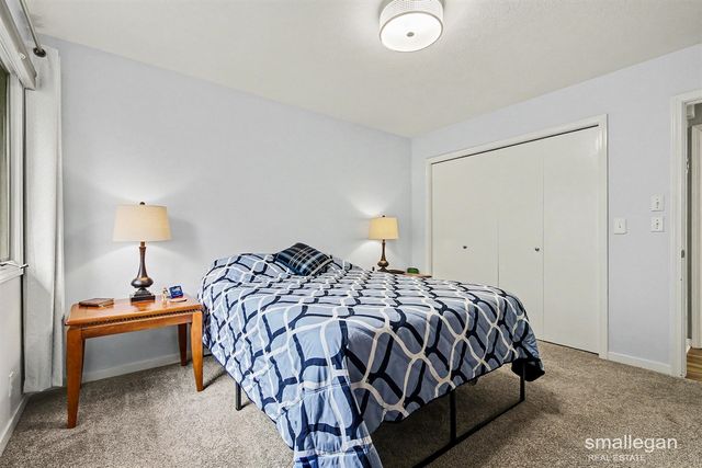 886 Harvest Drive, Holland, MI 49423