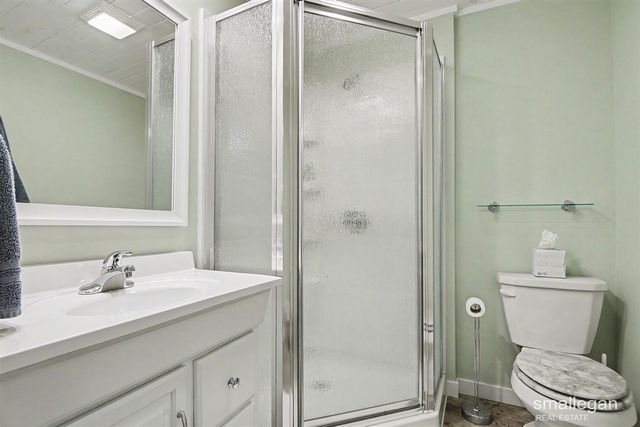 886 Harvest Drive, Holland, MI 49423