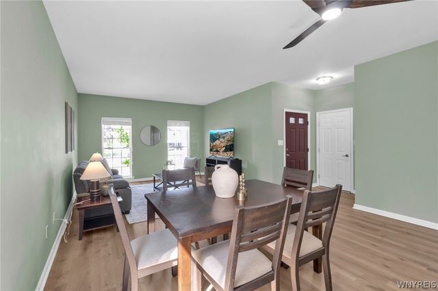 71 Carla Lane, West Seneca, NY 14224