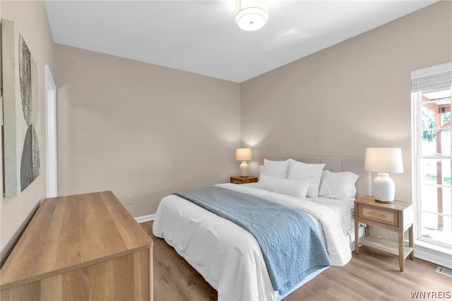 71 Carla Lane, West Seneca, NY 14224