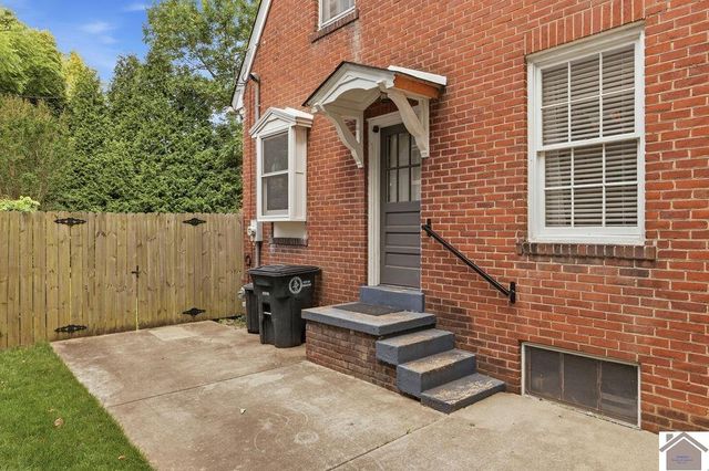 319 Wallace Lane, Paducah, KY 42001