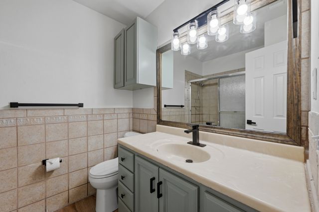 1204 Zahara Street, Bowie, TX 76230