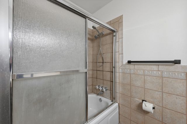 1204 Zahara Street, Bowie, TX 76230