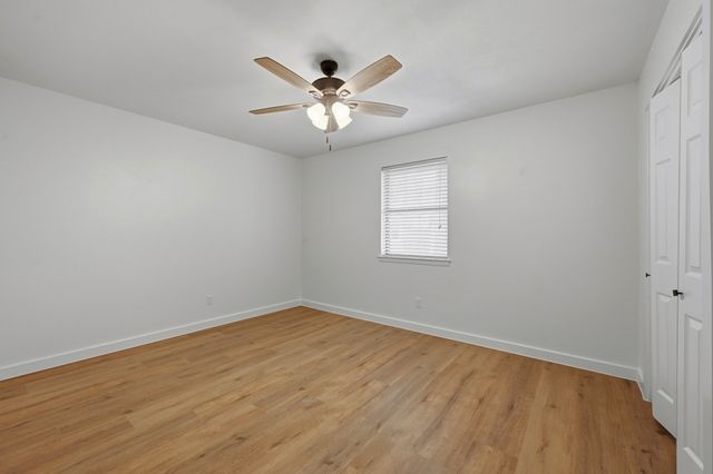 1204 Zahara Street, Bowie, TX 76230