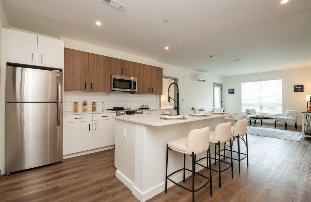 203 Lowell St. 316, Wilmington, MA 01887