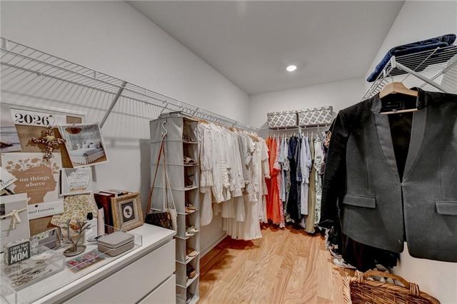 2140 Lanier Harbor Point, Buford, GA 30518
