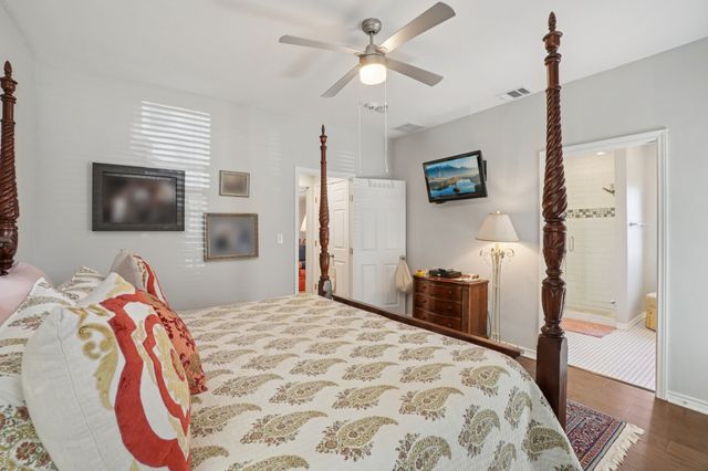 1049 Colonial Drive, Coppell, TX 75019