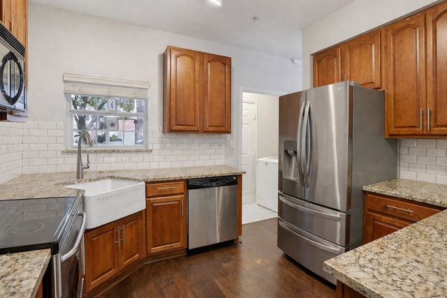 1049 Colonial Drive, Coppell, TX 75019