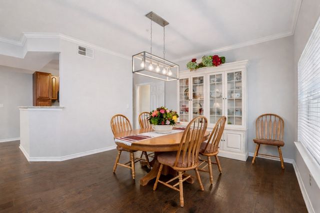 1049 Colonial Drive, Coppell, TX 75019