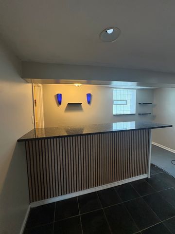 9331 S Evans Avenue, Chicago, IL 60619