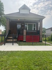 9331 S Evans Avenue, Chicago, IL 60619