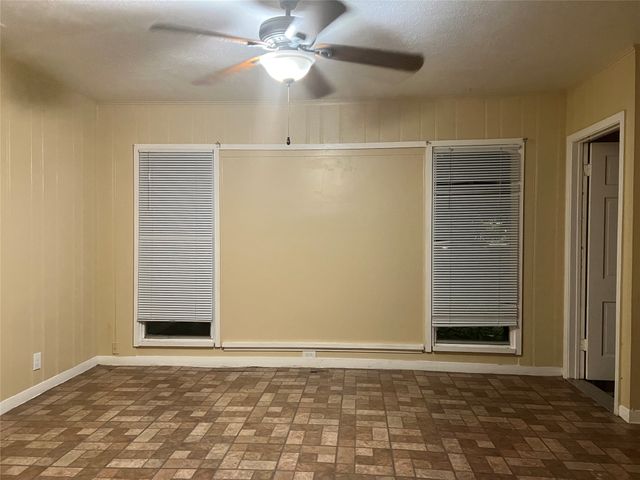 8130 Lakeview Parkway, Rowlett, TX 75088