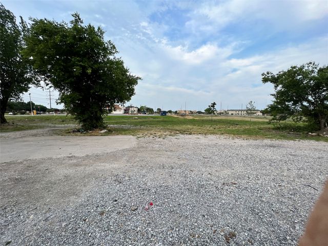 8130 Lakeview Parkway, Rowlett, TX 75088