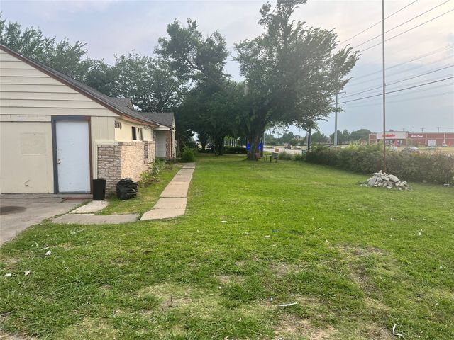 8130 Lakeview Parkway, Rowlett, TX 75088