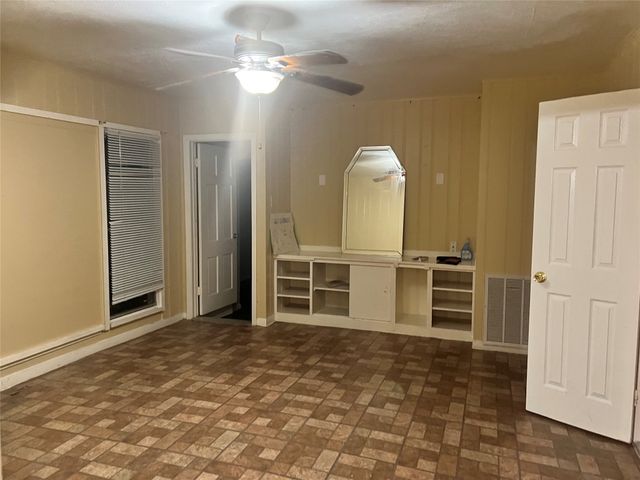 8130 Lakeview Parkway, Rowlett, TX 75088