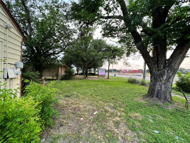 8130 Lakeview Parkway, Rowlett, TX 75088