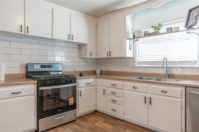 936 Crabtree Cove, Oklahoma City, OK 73110