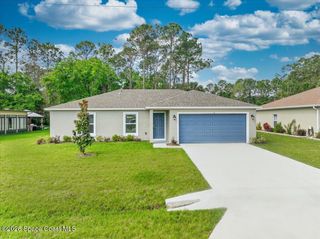 2668 Foster Road SE 25, Palm Bay, FL 32909
