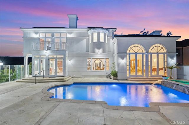 759 Foxkirk Road, Glendale, CA 91206